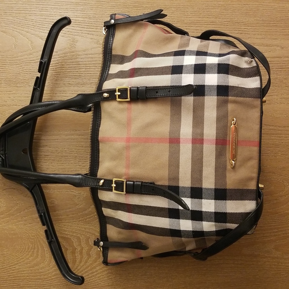 Burberry purse/ tote